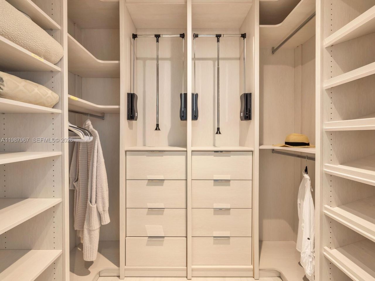 6799 Collins Ave, Unit 501, Miami Beach, FL 33141 Photo