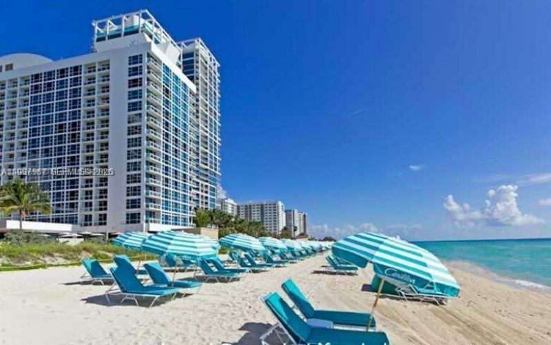6799 Collins Ave, Unit 501, Miami Beach, FL 33141 Photo
