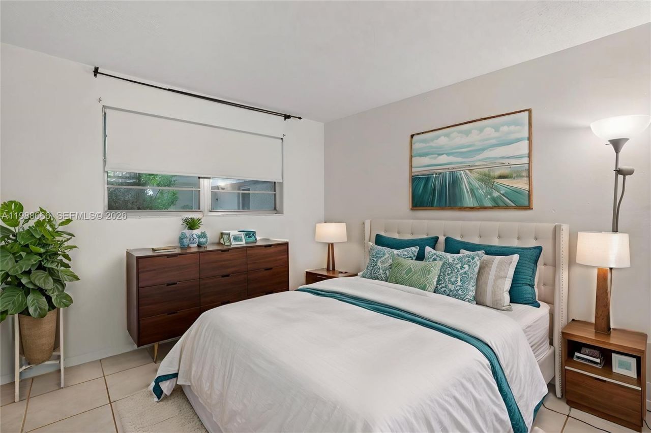 6904 N Kendall Dr , Unit F104, Pinecrest, FL 33156 Photo