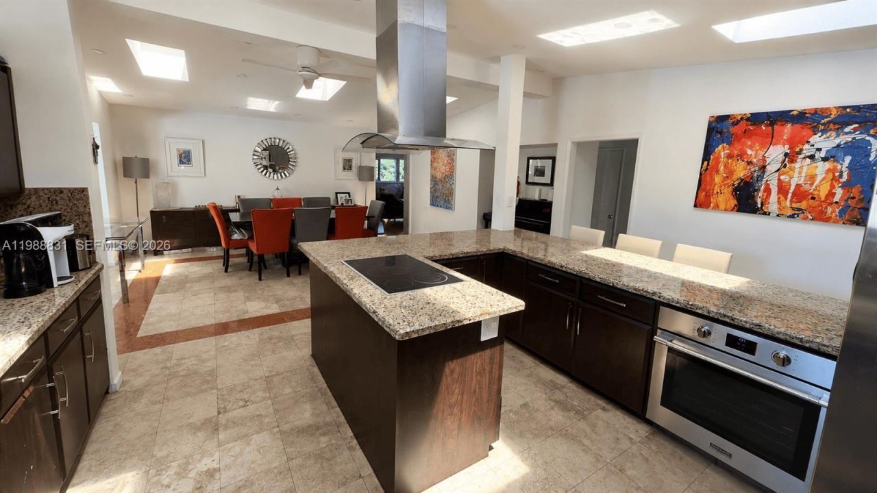 1805 Keystone Blvd, North Miami, FL 33181 Photo