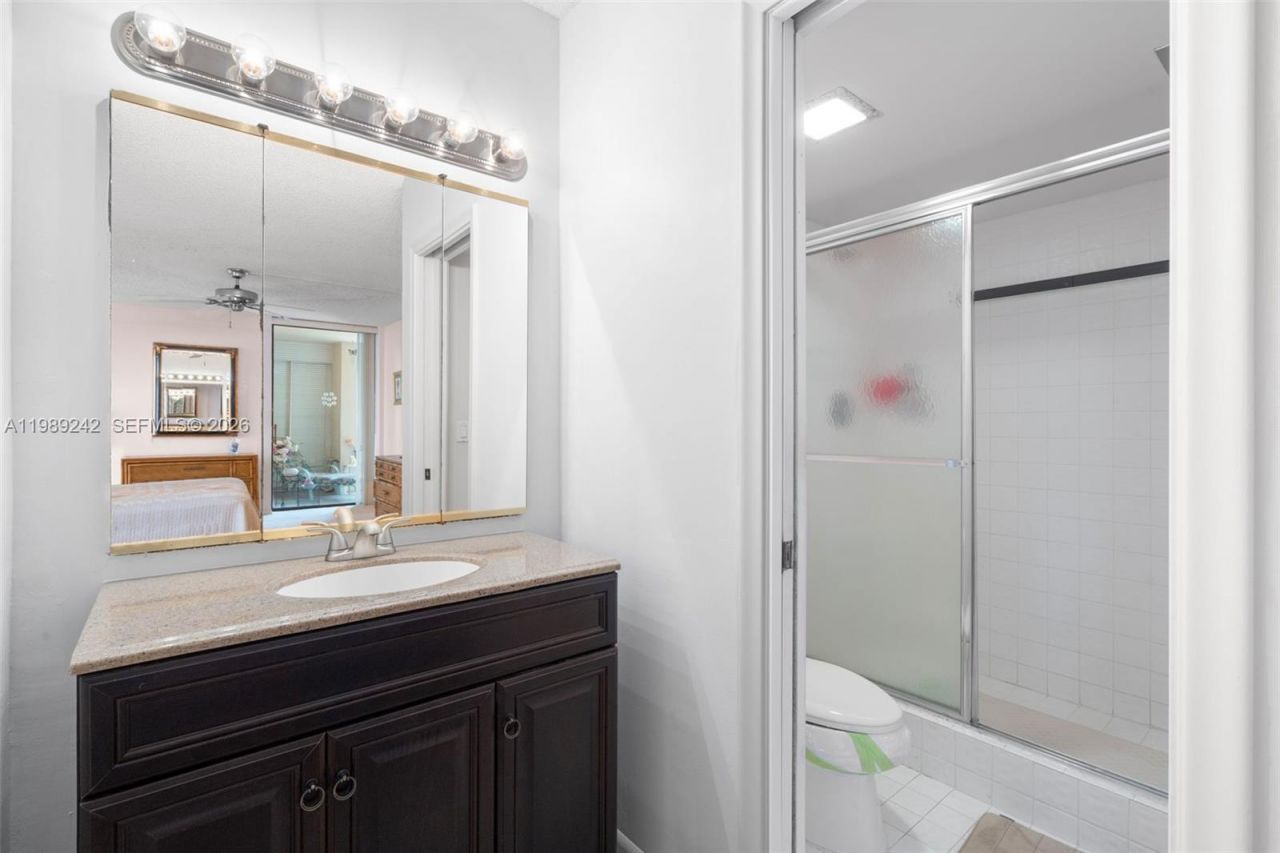 3485 Environ Blvd , Unit C205, Lauderhill, FL 33319 Photo