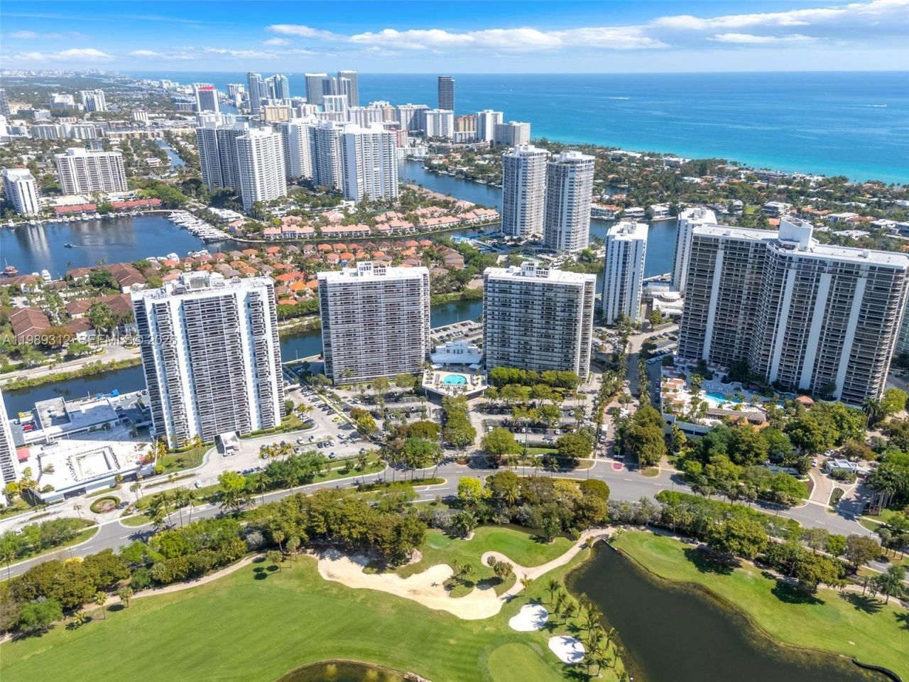 3731 N Country Club Dr , Unit 1427, Aventura, FL 33180 Photo