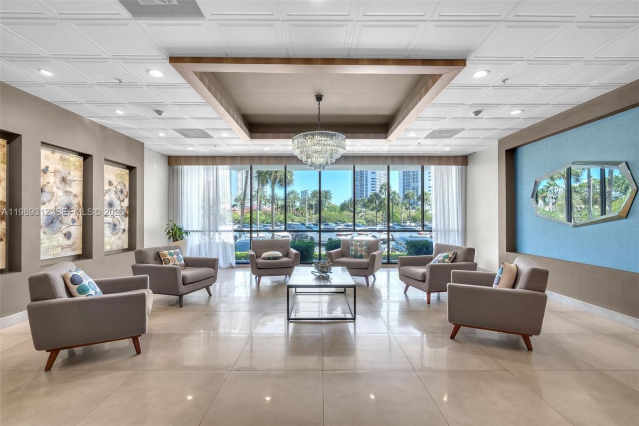 3731 N Country Club Dr , Unit 1427, Aventura, FL 33180 Photo