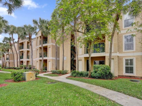 949 Riverside Dr , Unit 417, Coral Springs, FL 33071