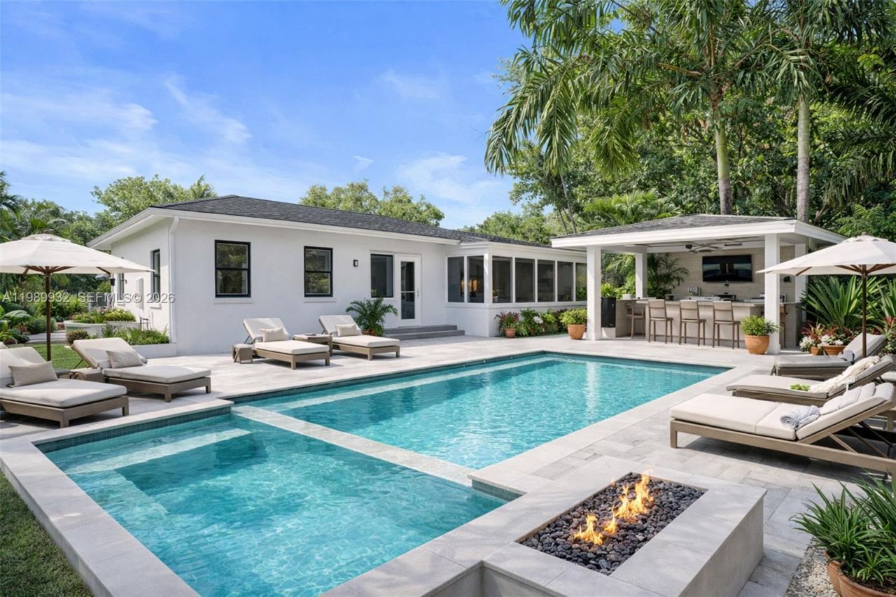 221 NE 48th Ter , Miami, FL 33137 Photo