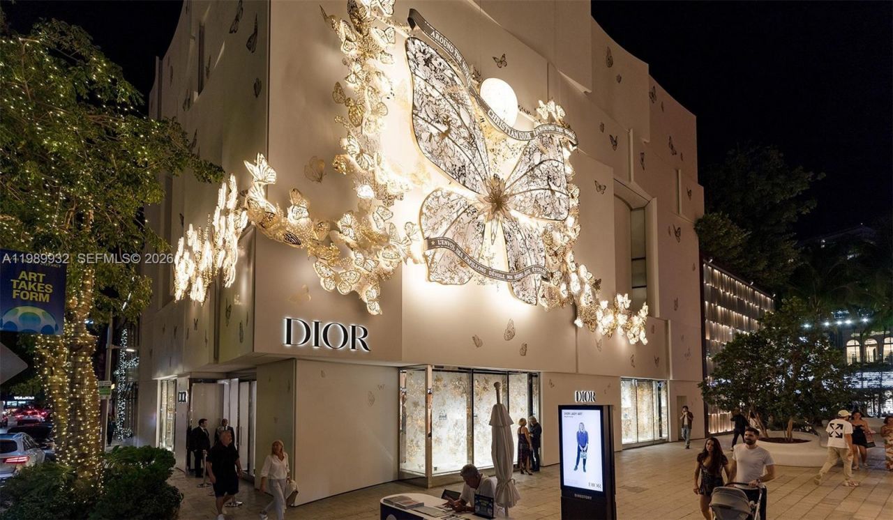 221 NE 48th Ter , Miami, FL 33137 Photo