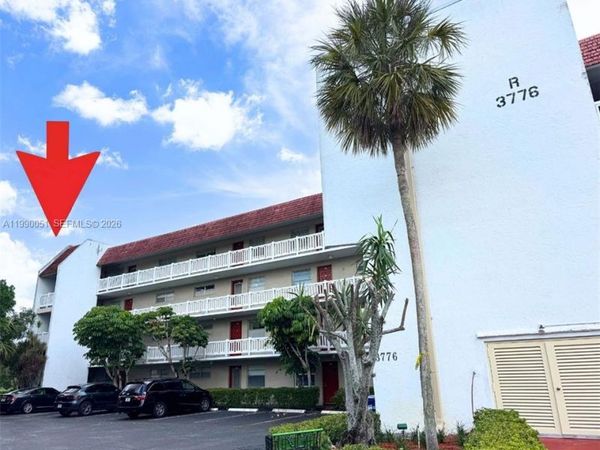 3776 Inverrary Blvd , Unit 301R, Lauderhill, FL 33319