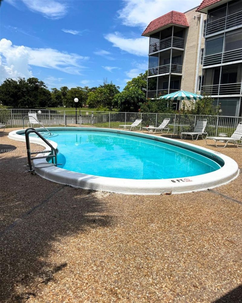 3776 Inverrary Blvd, Unit 301R, Lauderhill, FL 33319 Photo