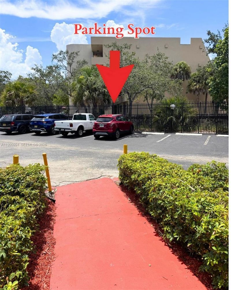3776 Inverrary Blvd, Unit 301R, Lauderhill, FL 33319 Photo