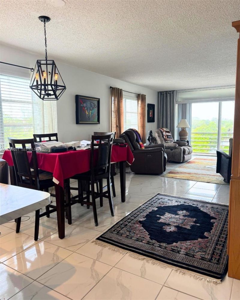 3776 Inverrary Blvd, Unit 301R, Lauderhill, FL 33319 Photo