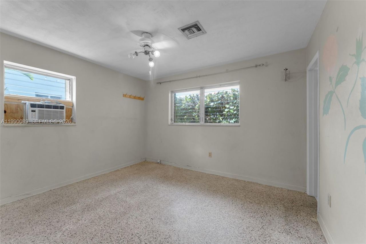 4341 SW 104th Ct, Miami, FL 33165 Photo