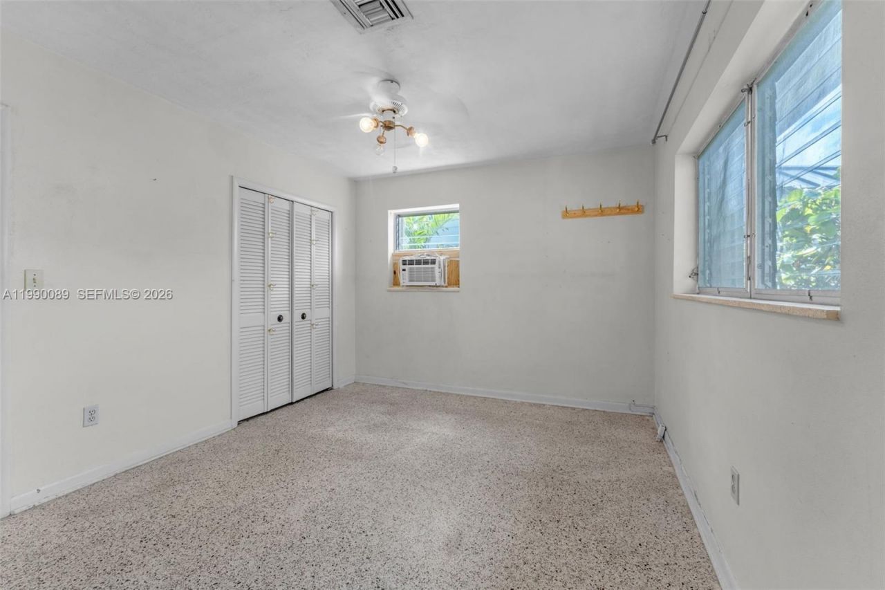 4341 SW 104th Ct, Miami, FL 33165 Photo