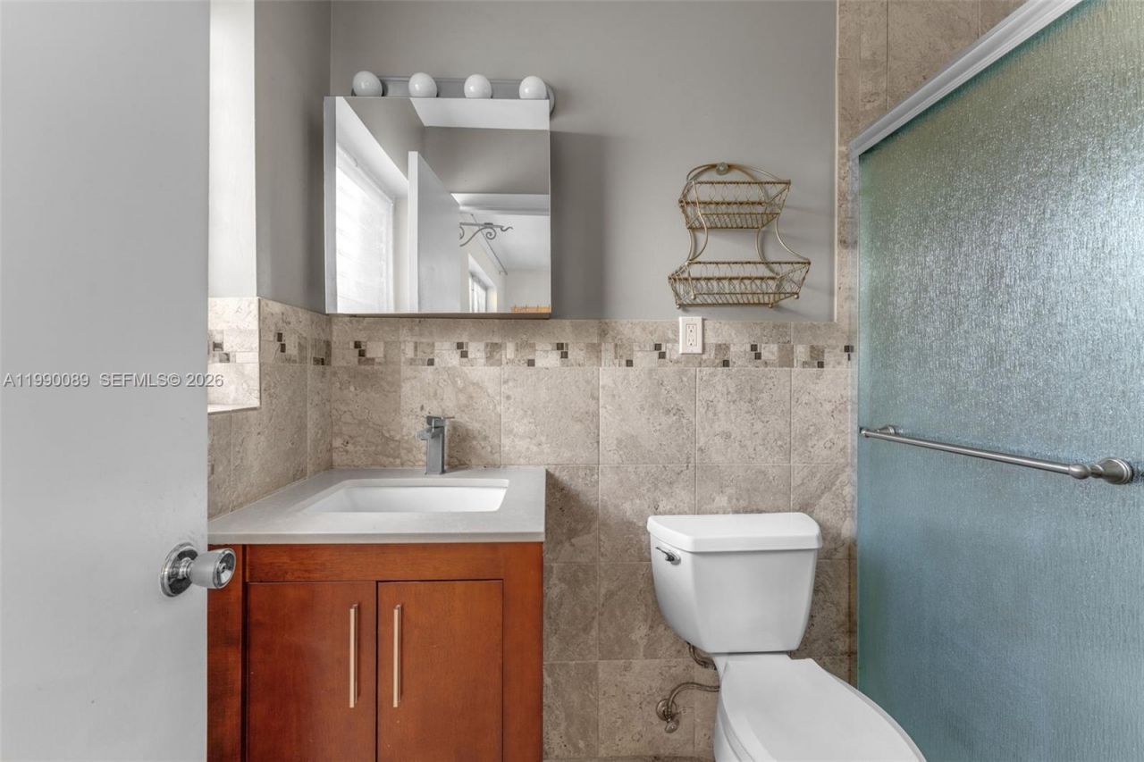 4341 SW 104th Ct, Miami, FL 33165 Photo