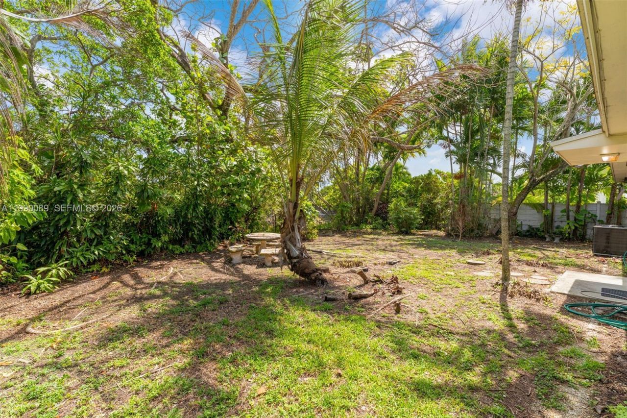 4341 SW 104th Ct, Miami, FL 33165 Photo