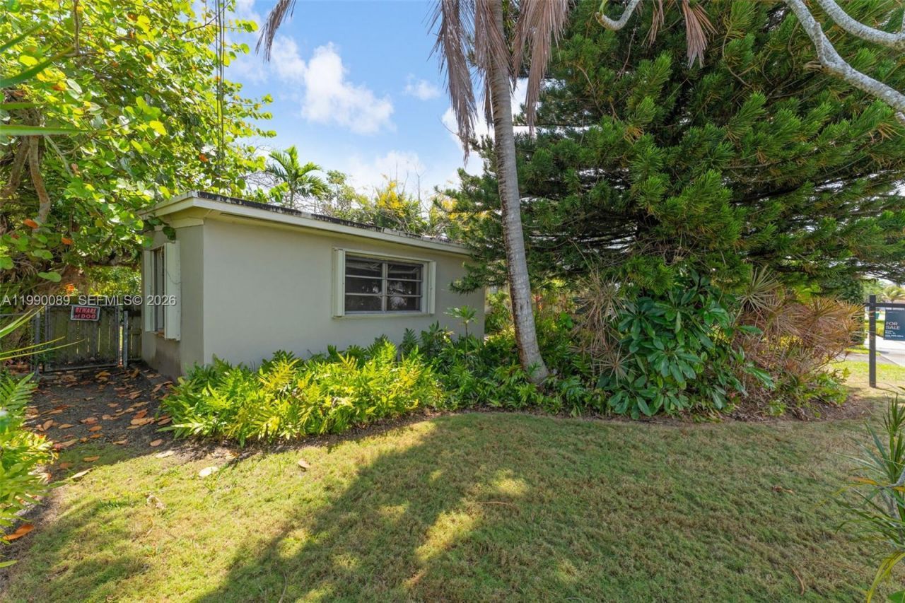 4341 SW 104th Ct, Miami, FL 33165 Photo