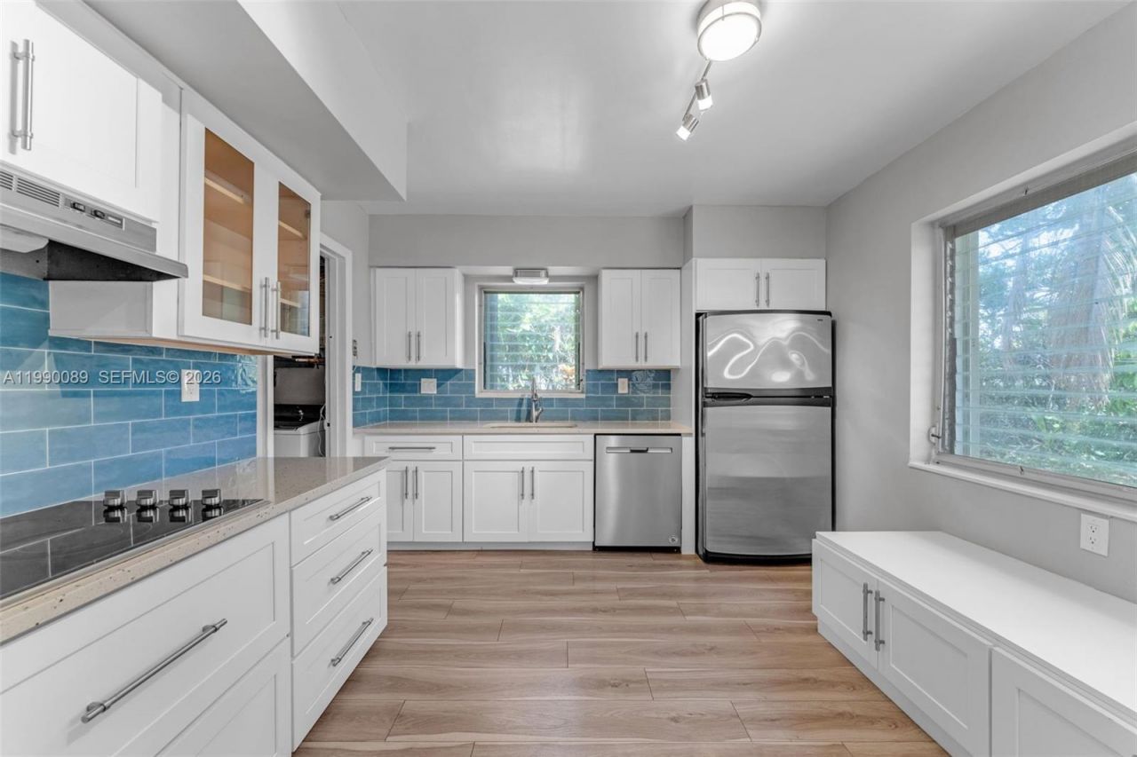 4341 SW 104th Ct, Miami, FL 33165 Photo