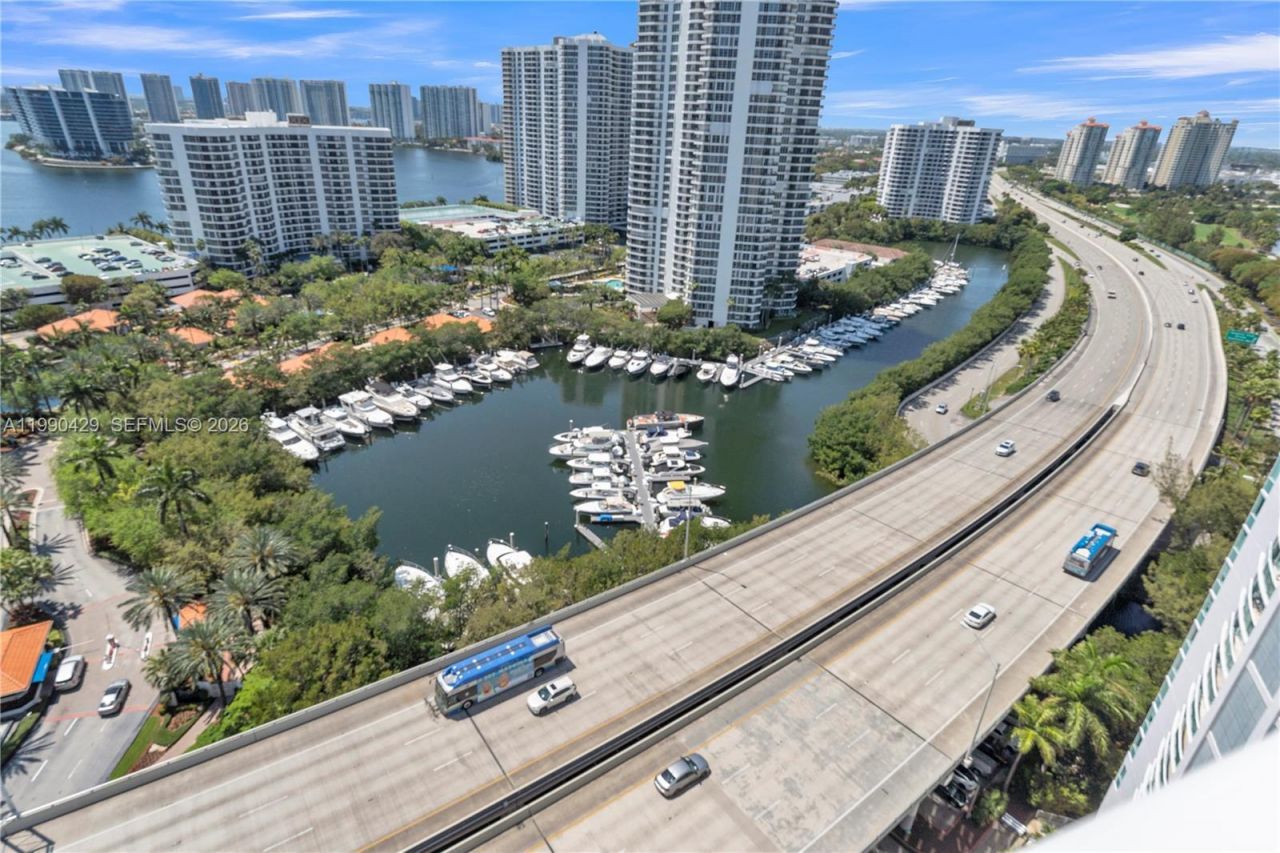 19400 Turnberry Way , Unit 2011, Aventura, FL 33180 Photo