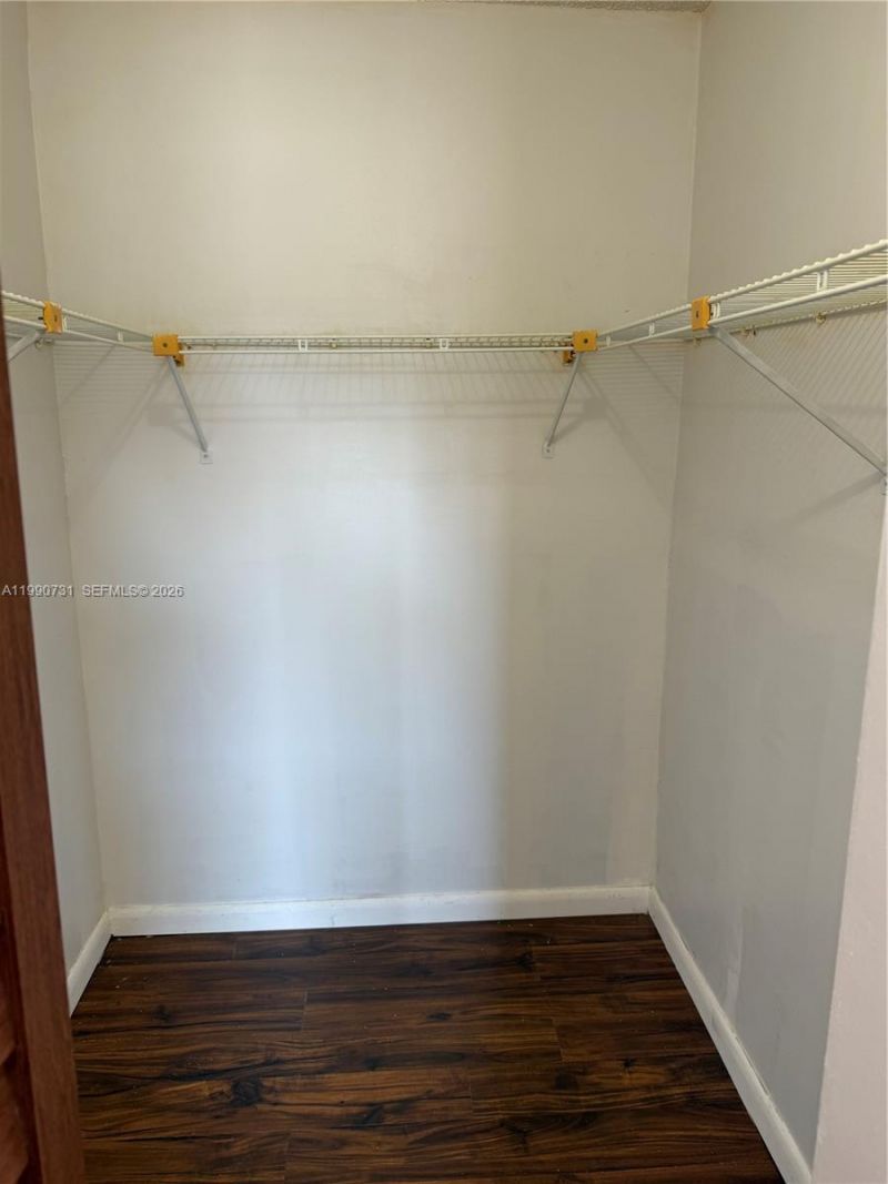 860 NE 207th Ter , Unit 8-106, Miami, FL 33179 Photo