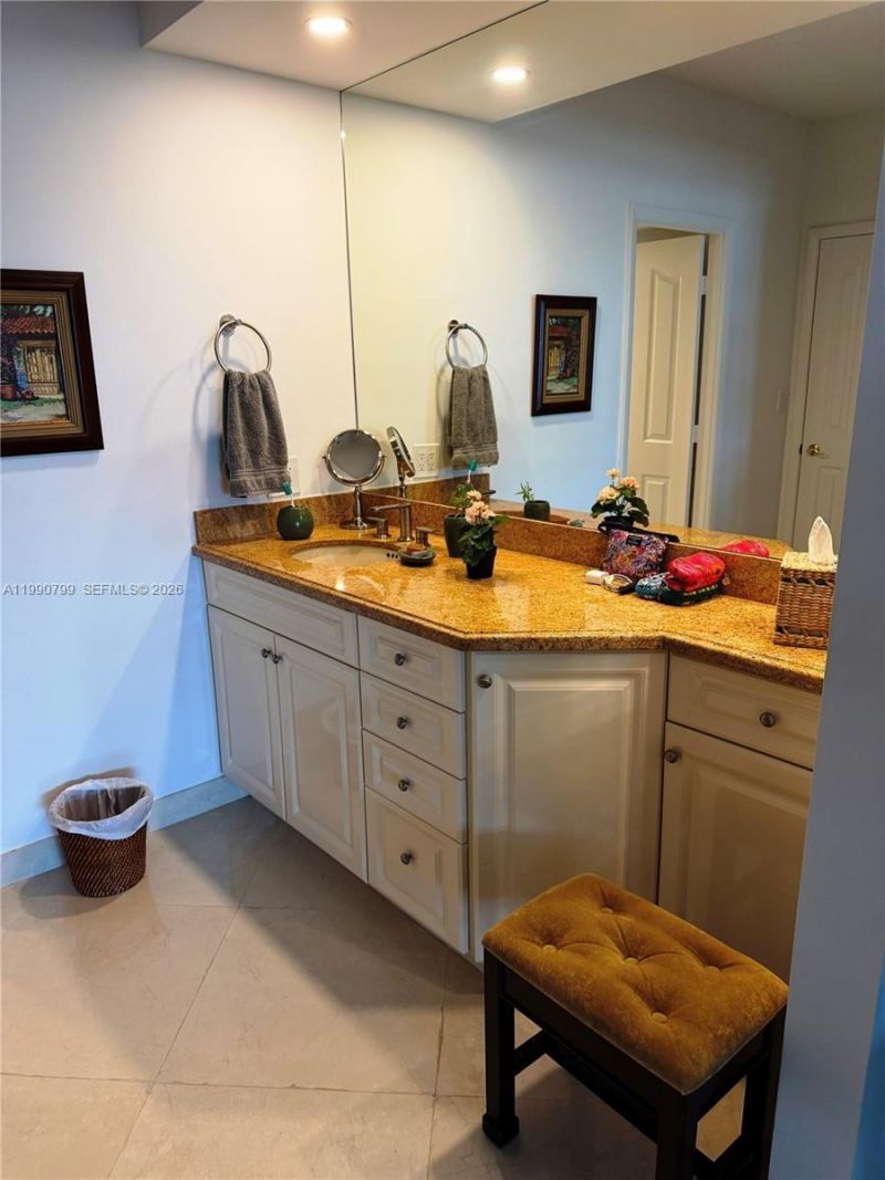 4900 N Ocean Blvd, Unit 1607, Lauderdale by the Sea, FL 33308 Photo