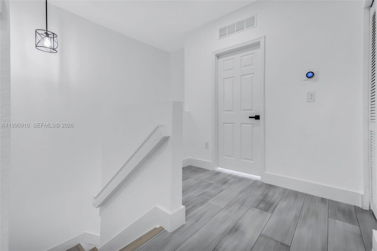 4977 SW 135th Way , Miramar, FL 33027 Photo