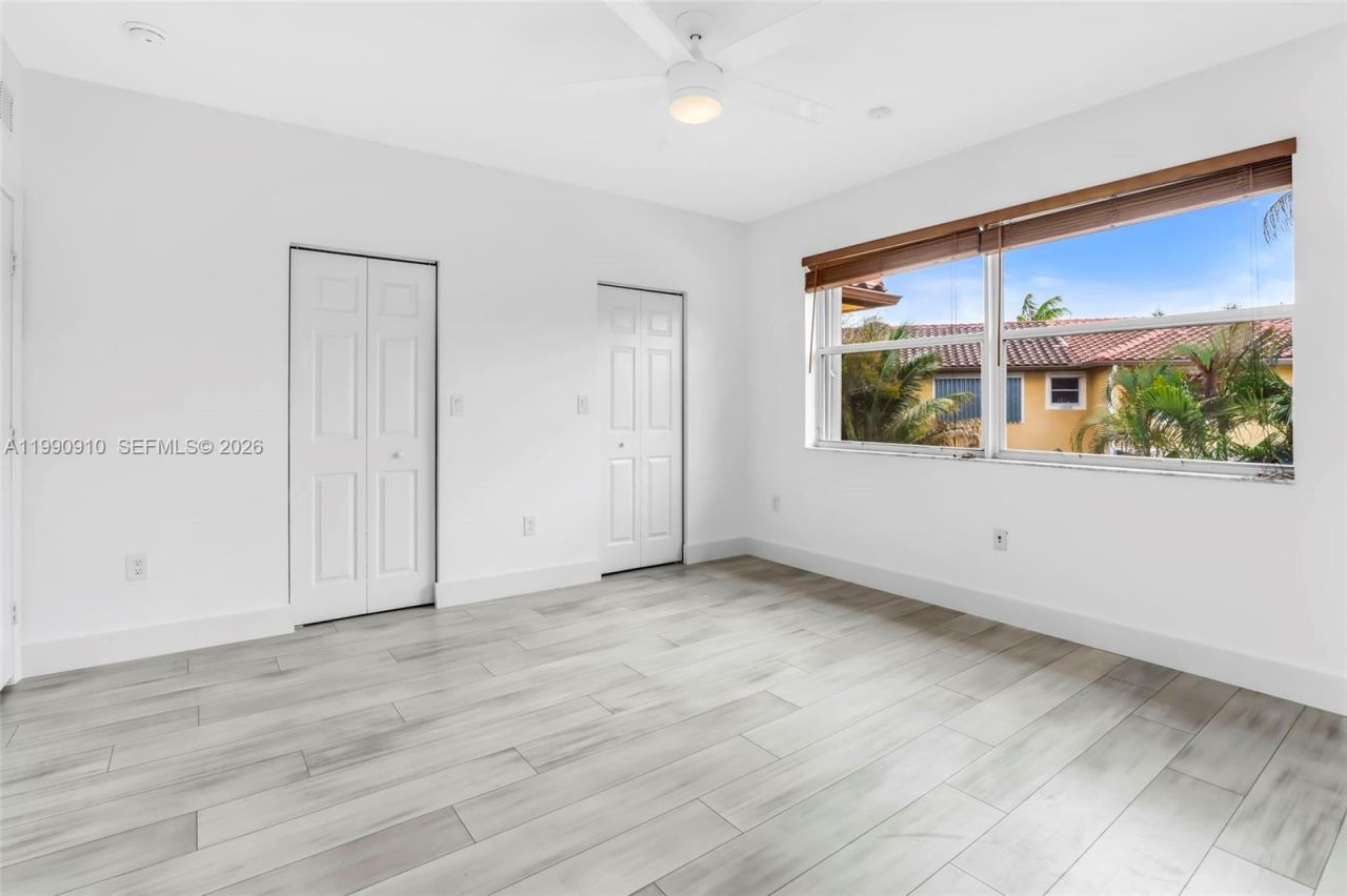 4977 SW 135th Way , Miramar, FL 33027 Photo