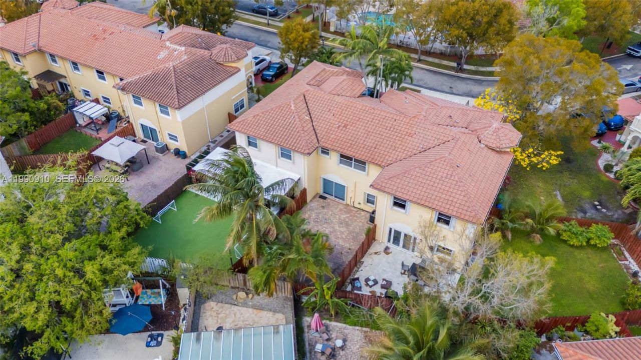 4977 SW 135th Way , Miramar, FL 33027 Photo