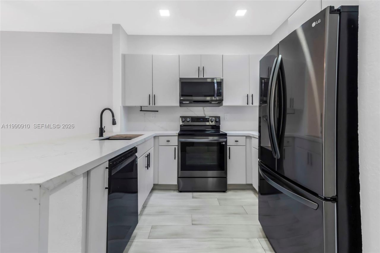 4977 SW 135th Way , Miramar, FL 33027 Photo