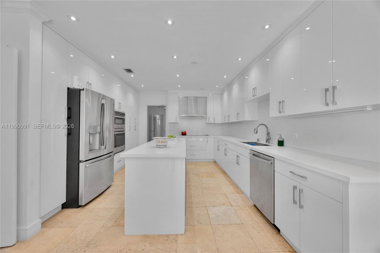 6200 Granada Blvd , Coral Gables, FL 33146 Photo