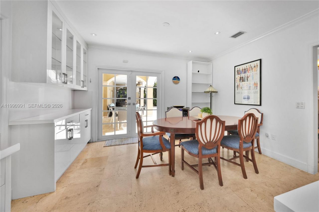 6200 Granada Blvd , Coral Gables, FL 33146 Photo