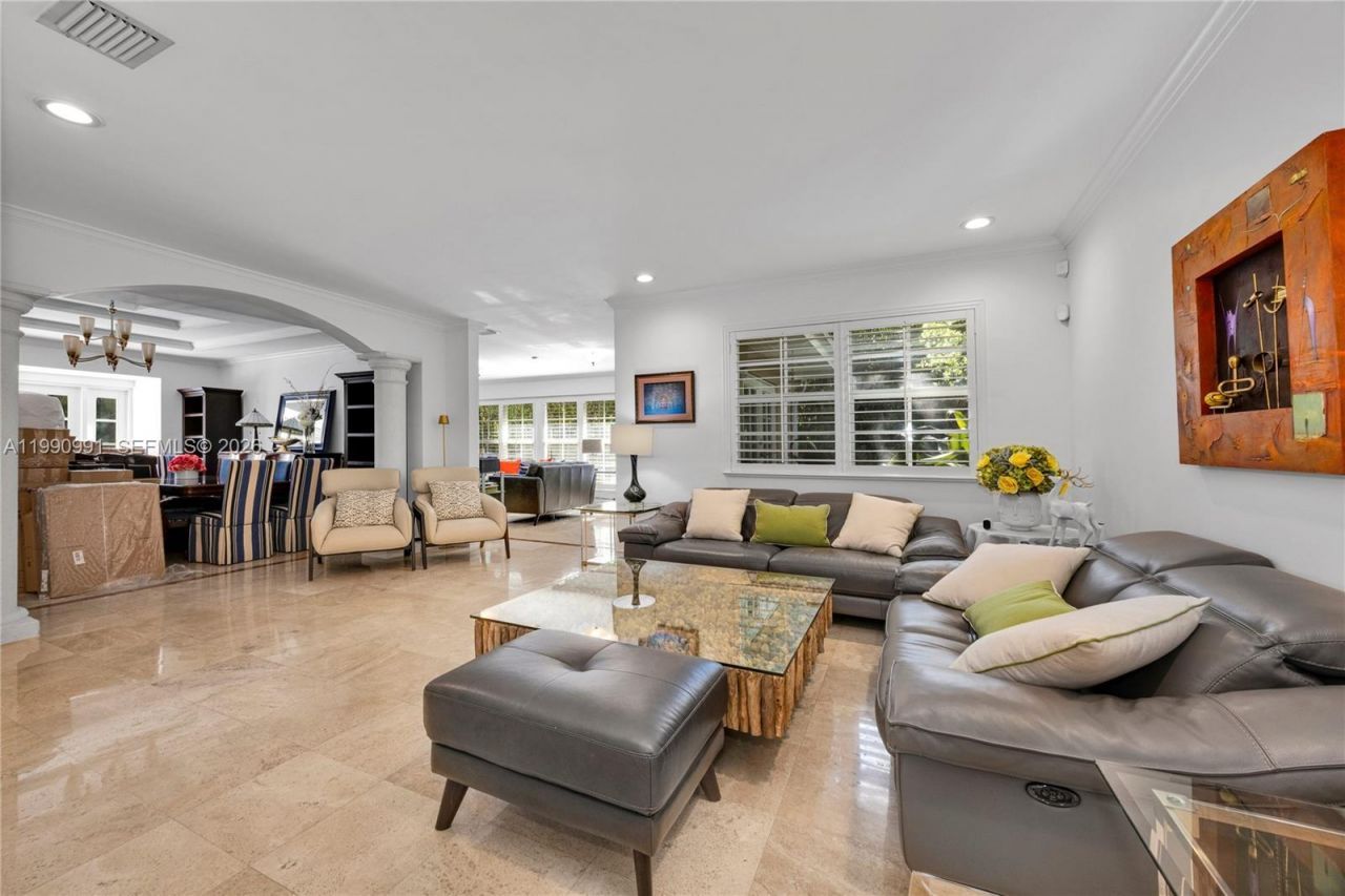 6200 Granada Blvd , Coral Gables, FL 33146 Photo