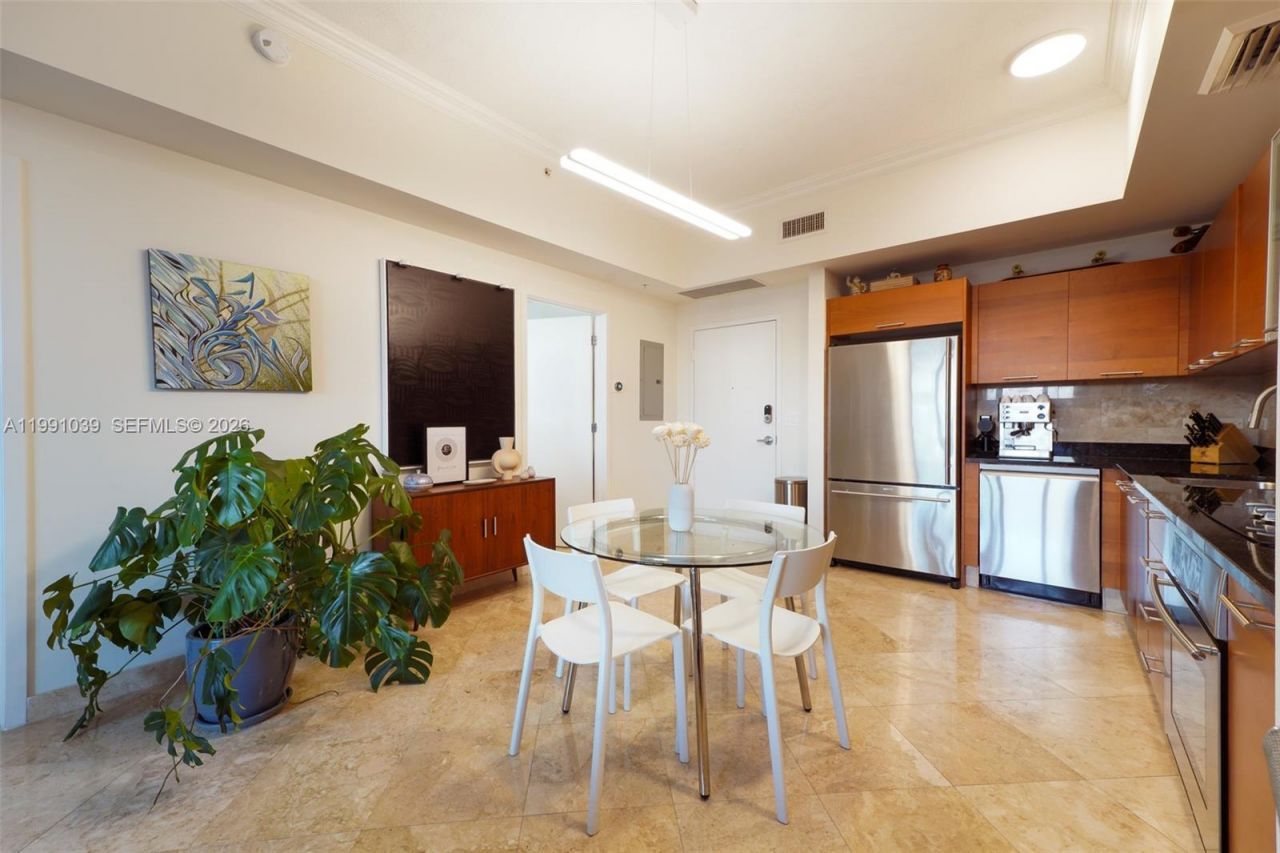 3470 E Coast Ave, Unit H1109, Miami, FL 33137 Photo