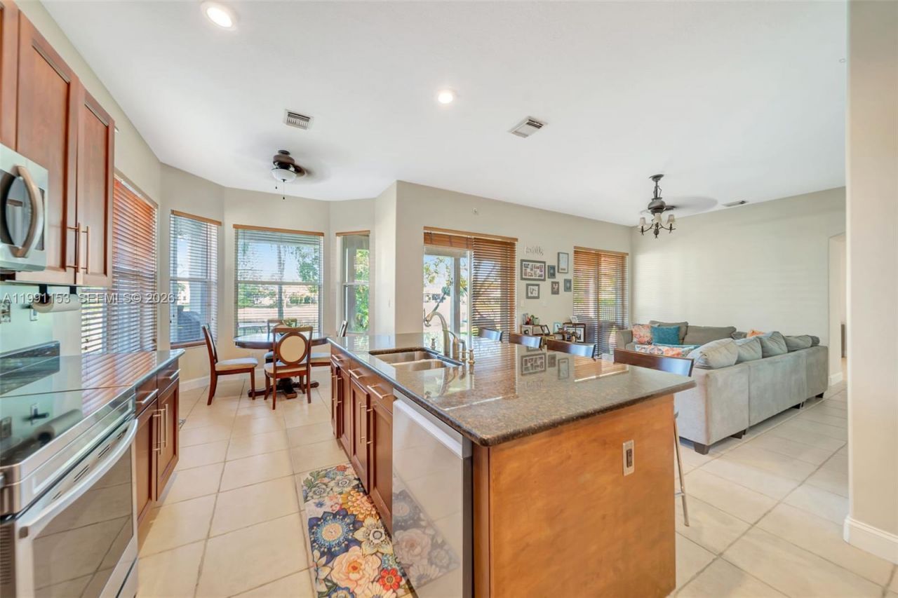 2831 SW 190th Ave , Miramar, FL 33029 Photo