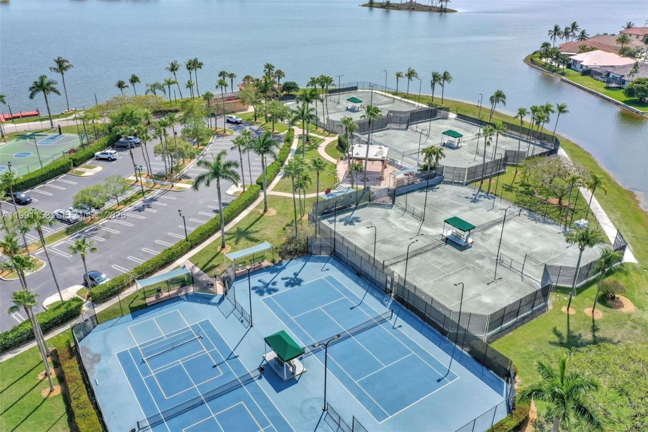 2831 SW 190th Ave , Miramar, FL 33029 Photo