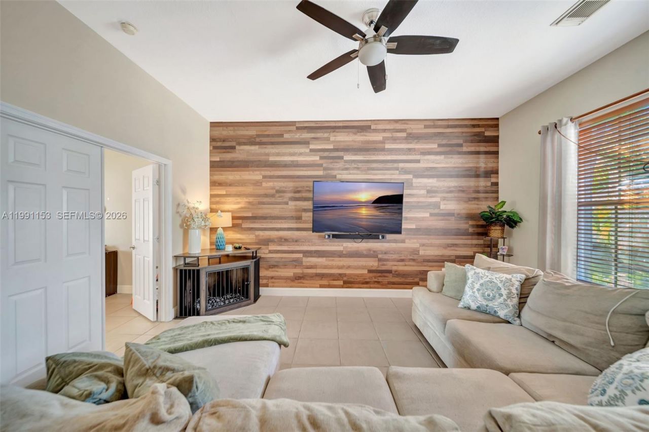 2831 SW 190th Ave , Miramar, FL 33029 Photo