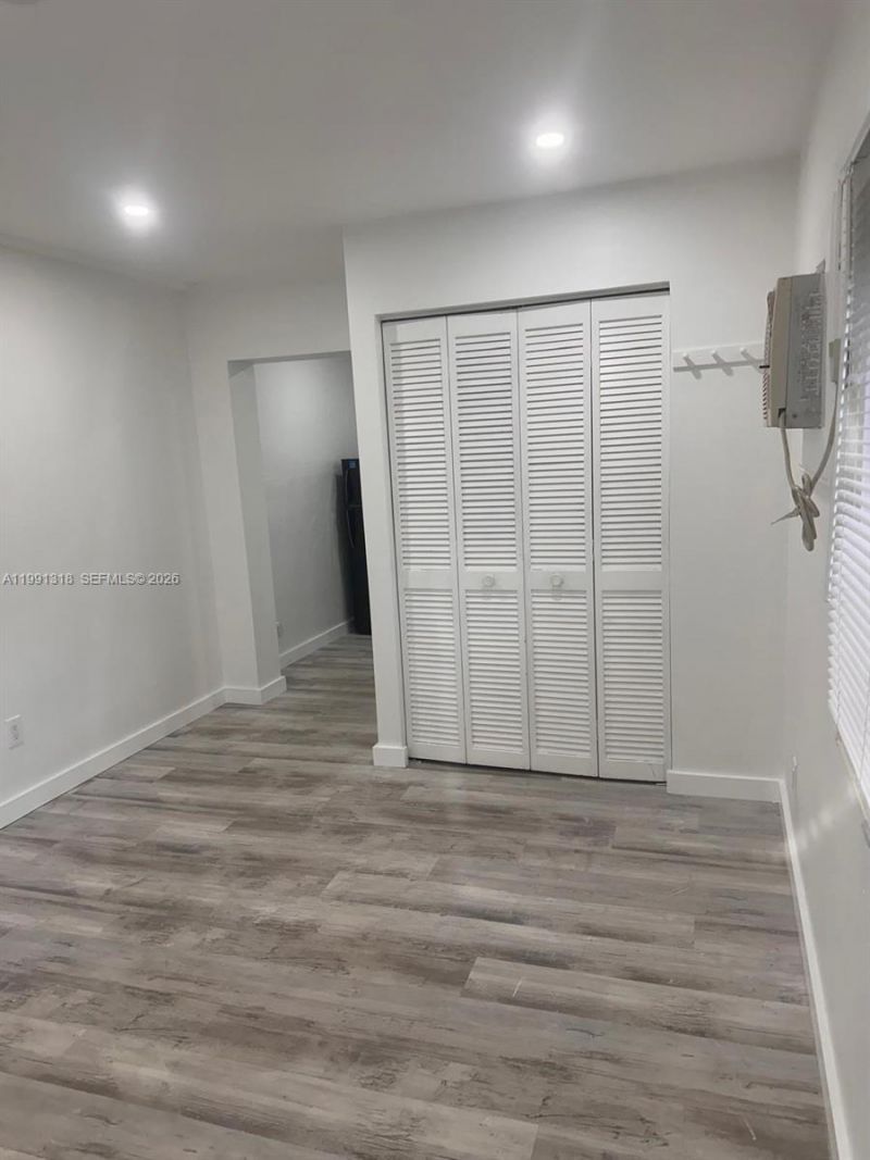 6685 NW 38th Ter, Virginia Gardens, FL 33166 Photo