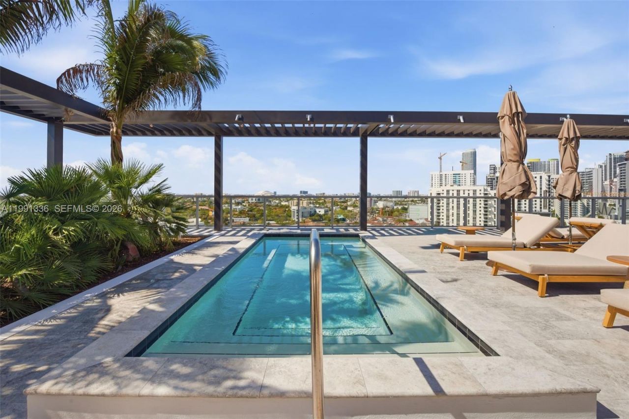 1611 SW 2nd Avenue , Unit 301, Miami, FL 33129 Photo