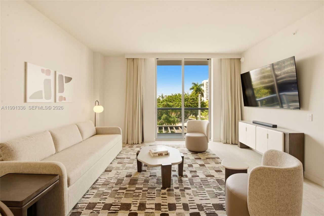 1611 SW 2nd Avenue , Unit 301, Miami, FL 33129 Photo