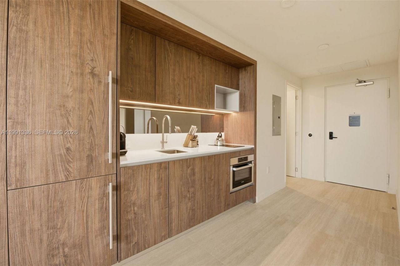 1611 SW 2nd Avenue, Unit 301, Miami, FL 33129 Photo