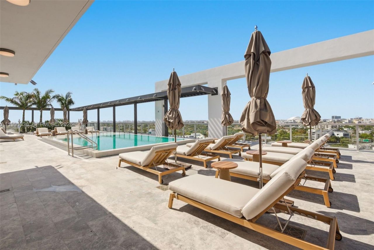 1611 SW 2nd Avenue , Unit 301, Miami, FL 33129 Photo