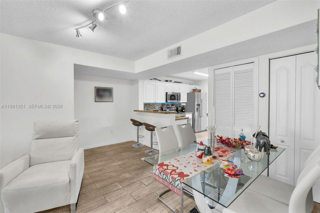 7439 W 22nd Ave , Unit 103, Hialeah, FL 33016 Photo