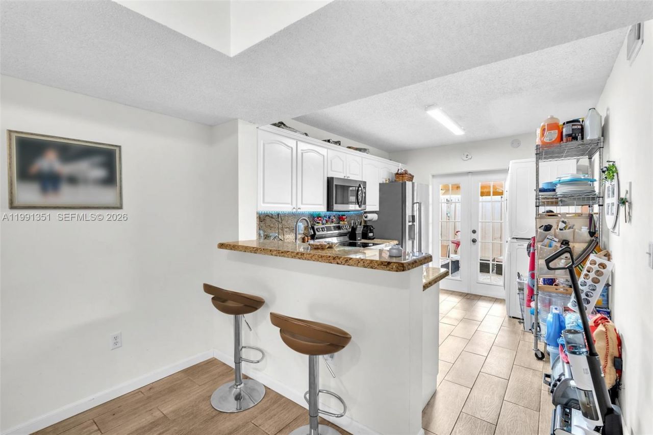 7439 W 22nd Ave , Unit 103, Hialeah, FL 33016 Photo