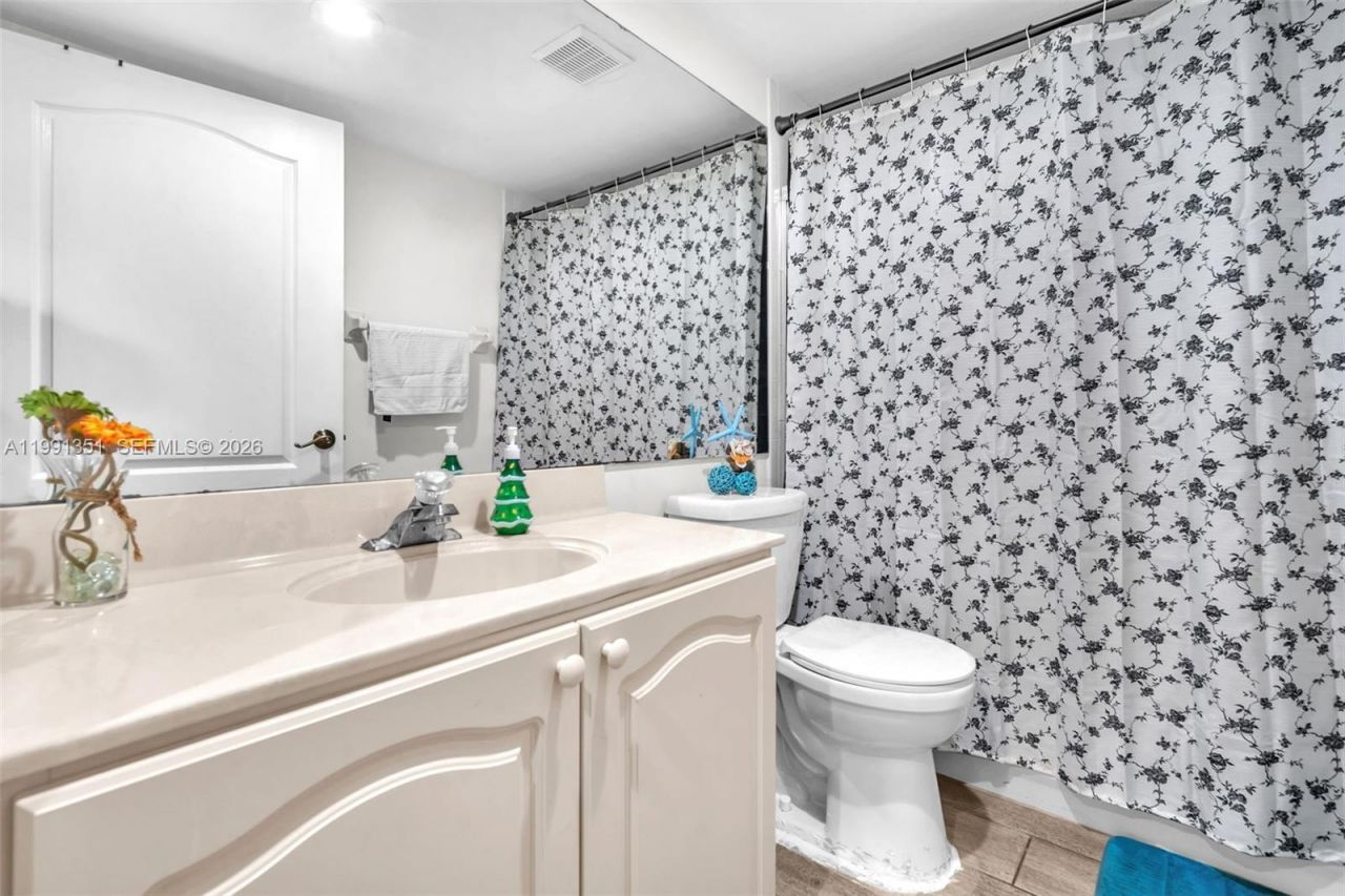 7439 W 22nd Ave , Unit 103, Hialeah, FL 33016 Photo