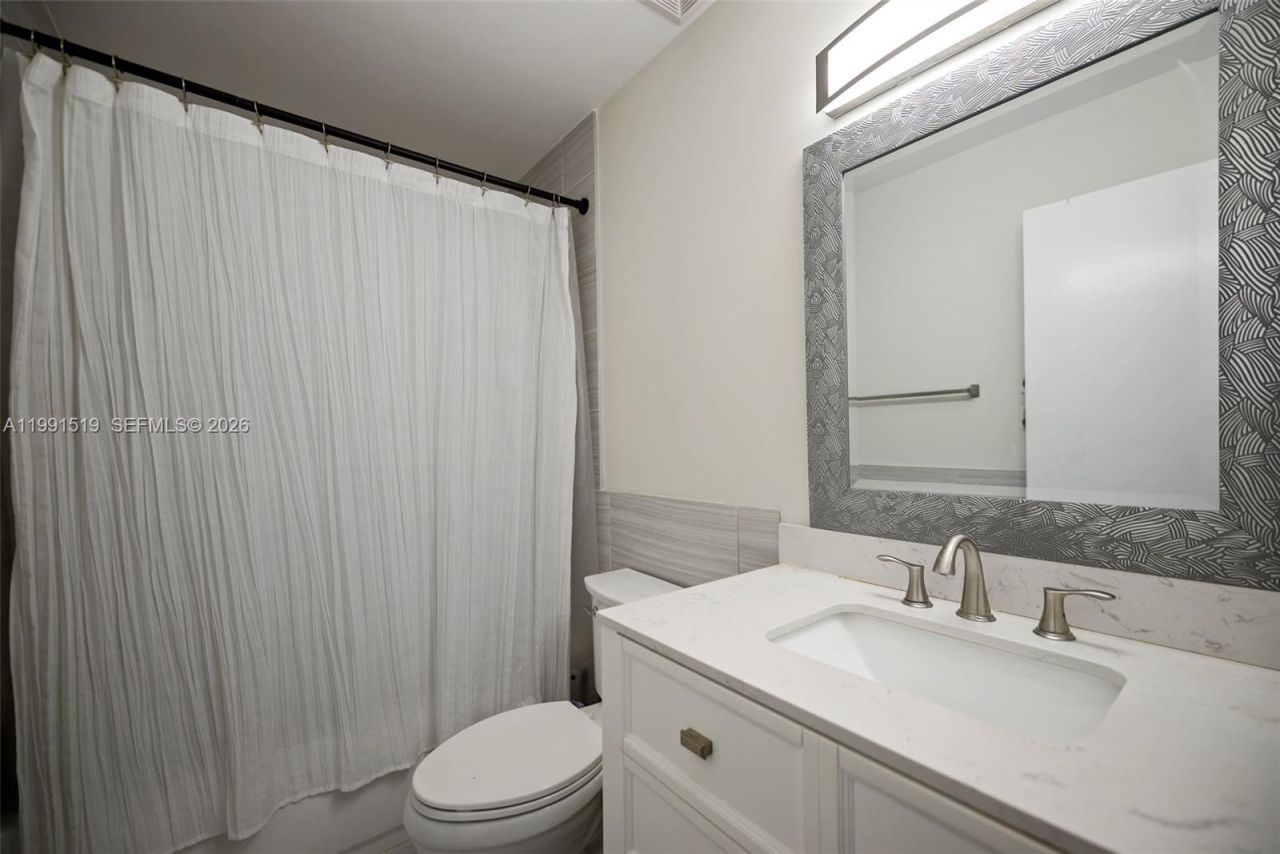 6183 Pine Tree Ln Unit B, Tamarac, FL 33319 Photo