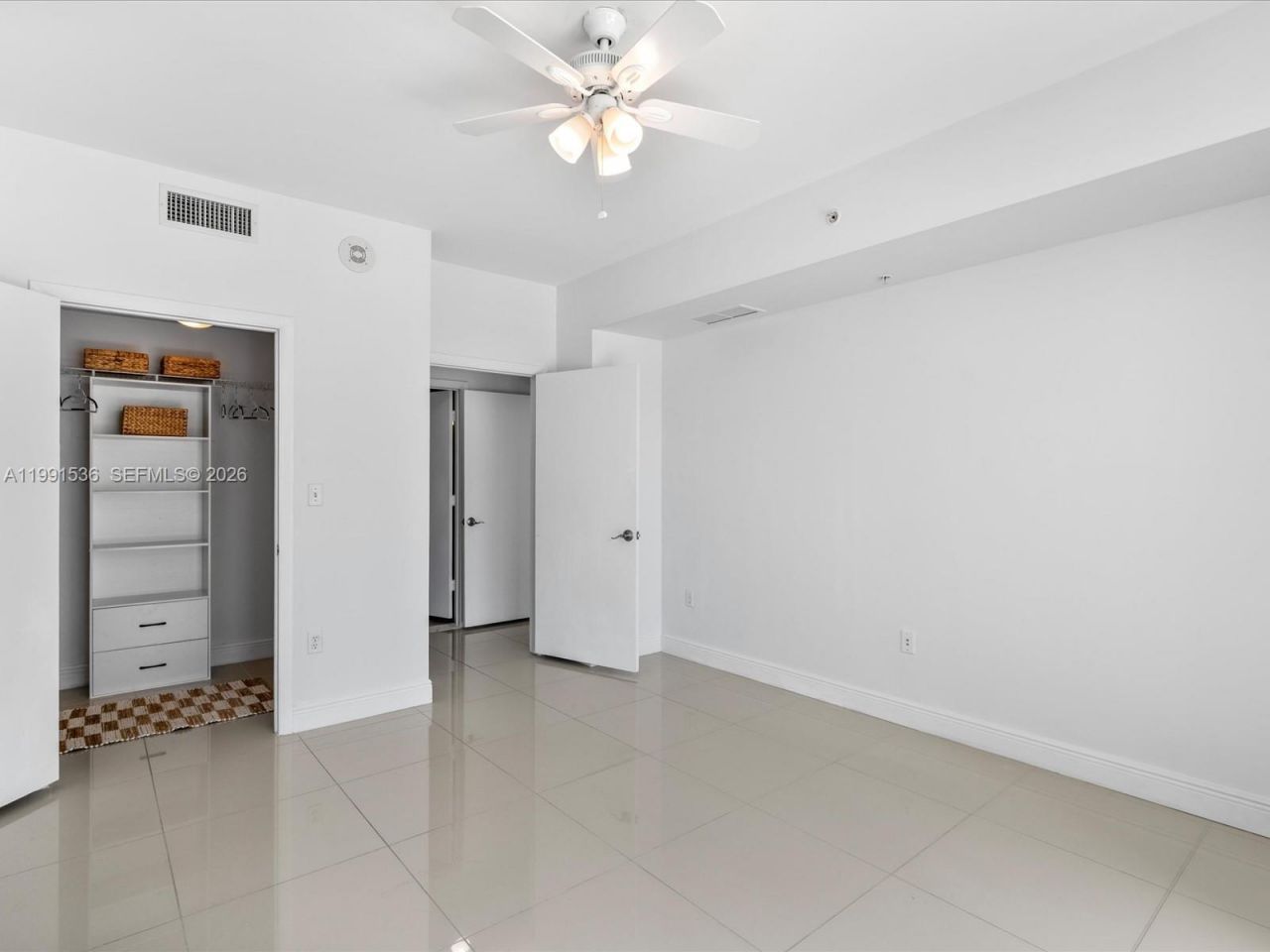 244 Biscayne Blvd, Unit 1605, Miami, FL 33132 Photo