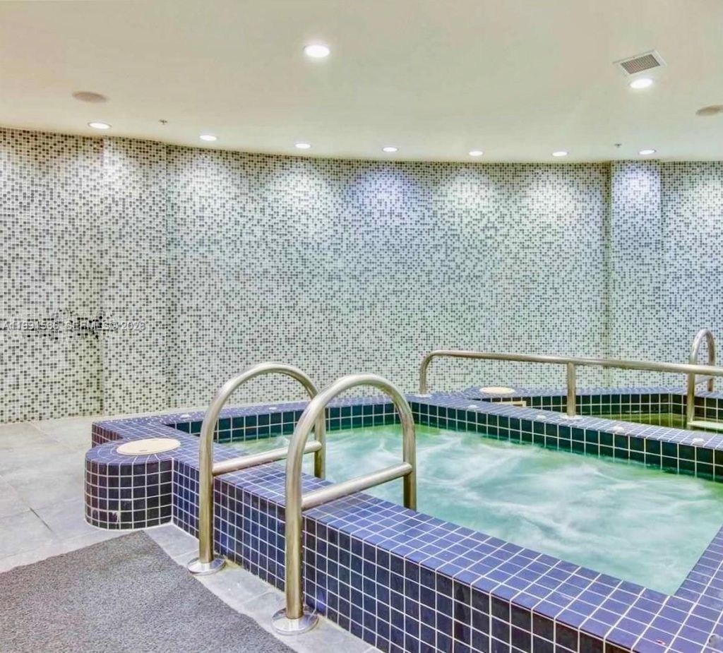 244 Biscayne Blvd, Unit 1605, Miami, FL 33132 Photo