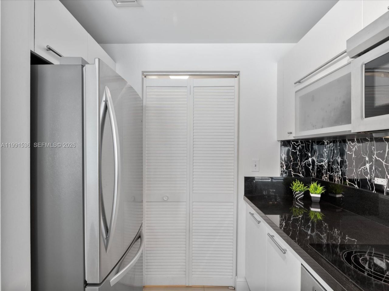 244 Biscayne Blvd, Unit 1605, Miami, FL 33132 Photo