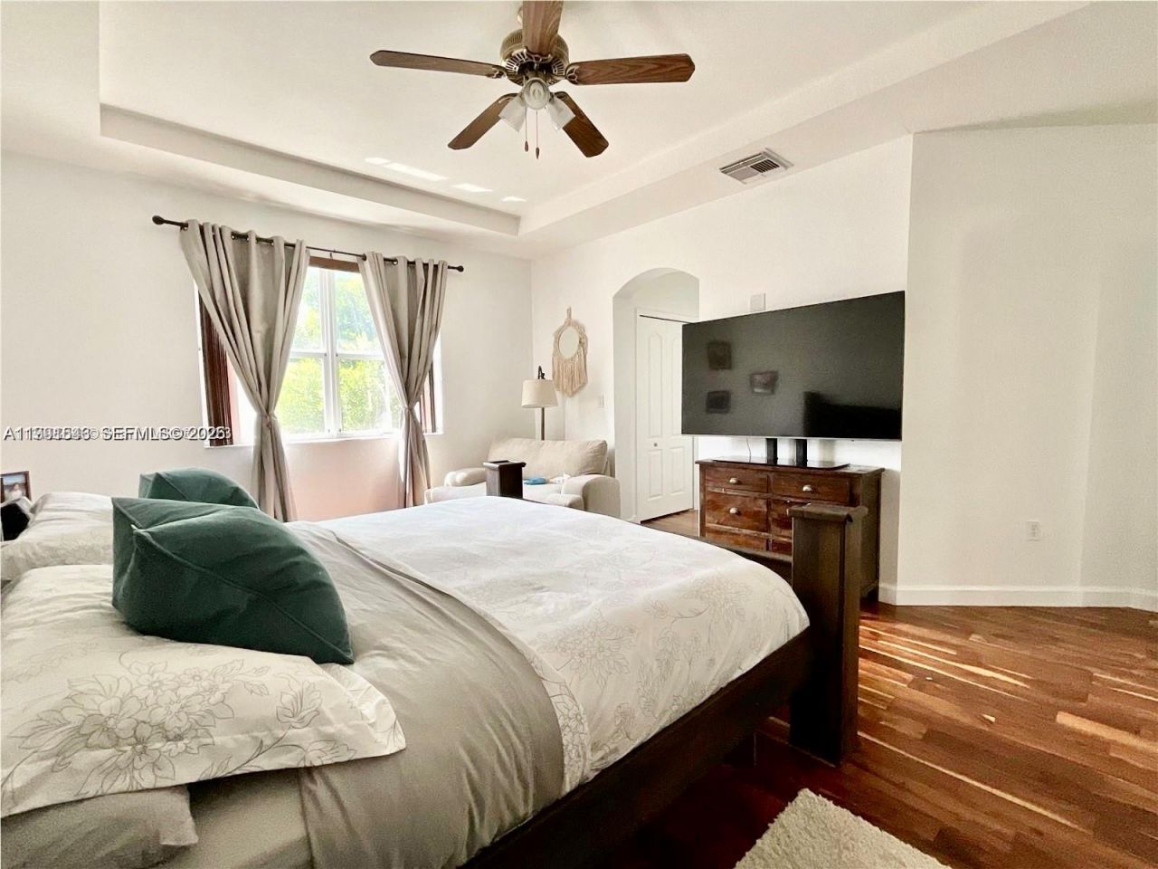 7472 NW 112th Path, Doral, FL 33178 Photo