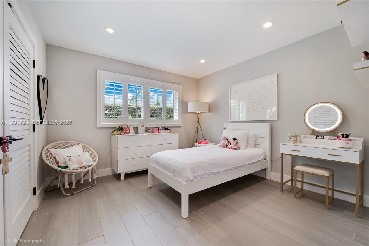 10330 SW 71st Ave, Pinecrest, FL 33156 Photo