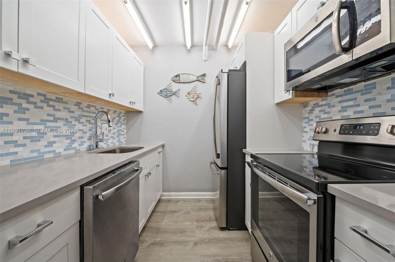 209 N Fort Lauderdale Beach Blvd , Unit 7F, Fort Lauderdale, FL 33304 Photo