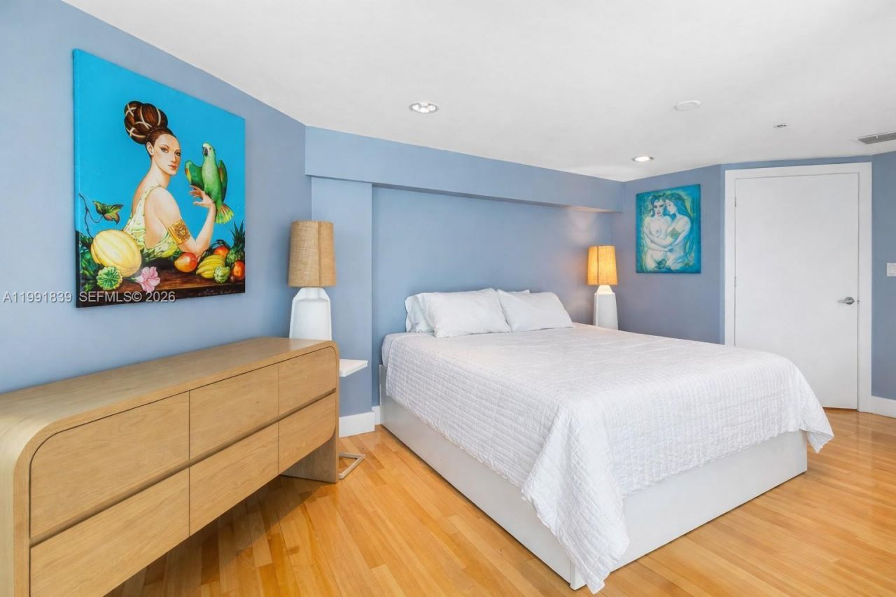 7728 Collins Ave , Unit 16, Miami Beach, FL 33141 Photo